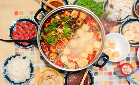 他跨界做出6個餐飲公司，又要通過3大渠道攪局食材業(yè)！